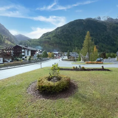Zwieselstein Near Slopes, Cleaning Included Apartamento Sölden